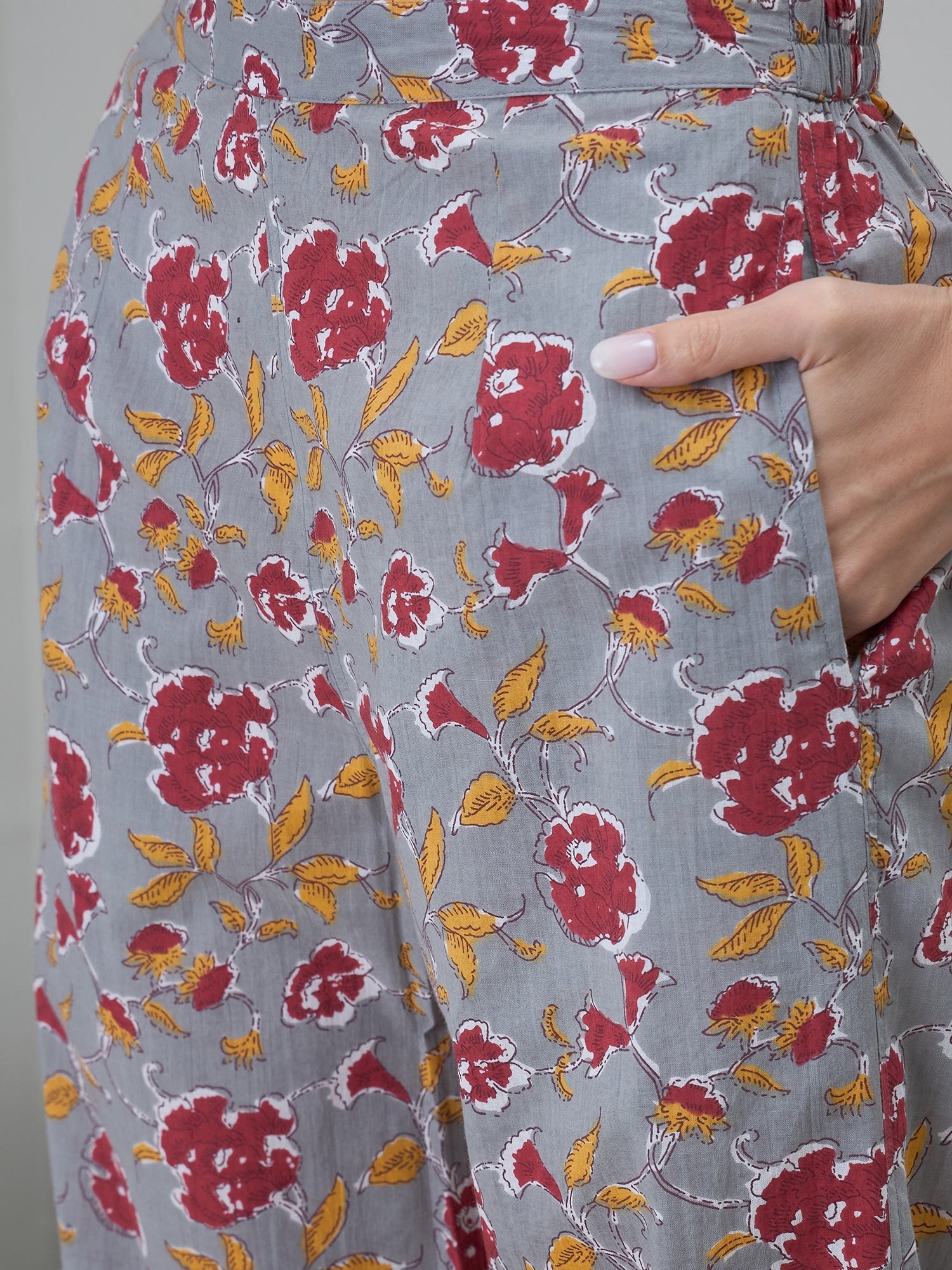 Grey Floral Printed Cotton Night Suit for Women