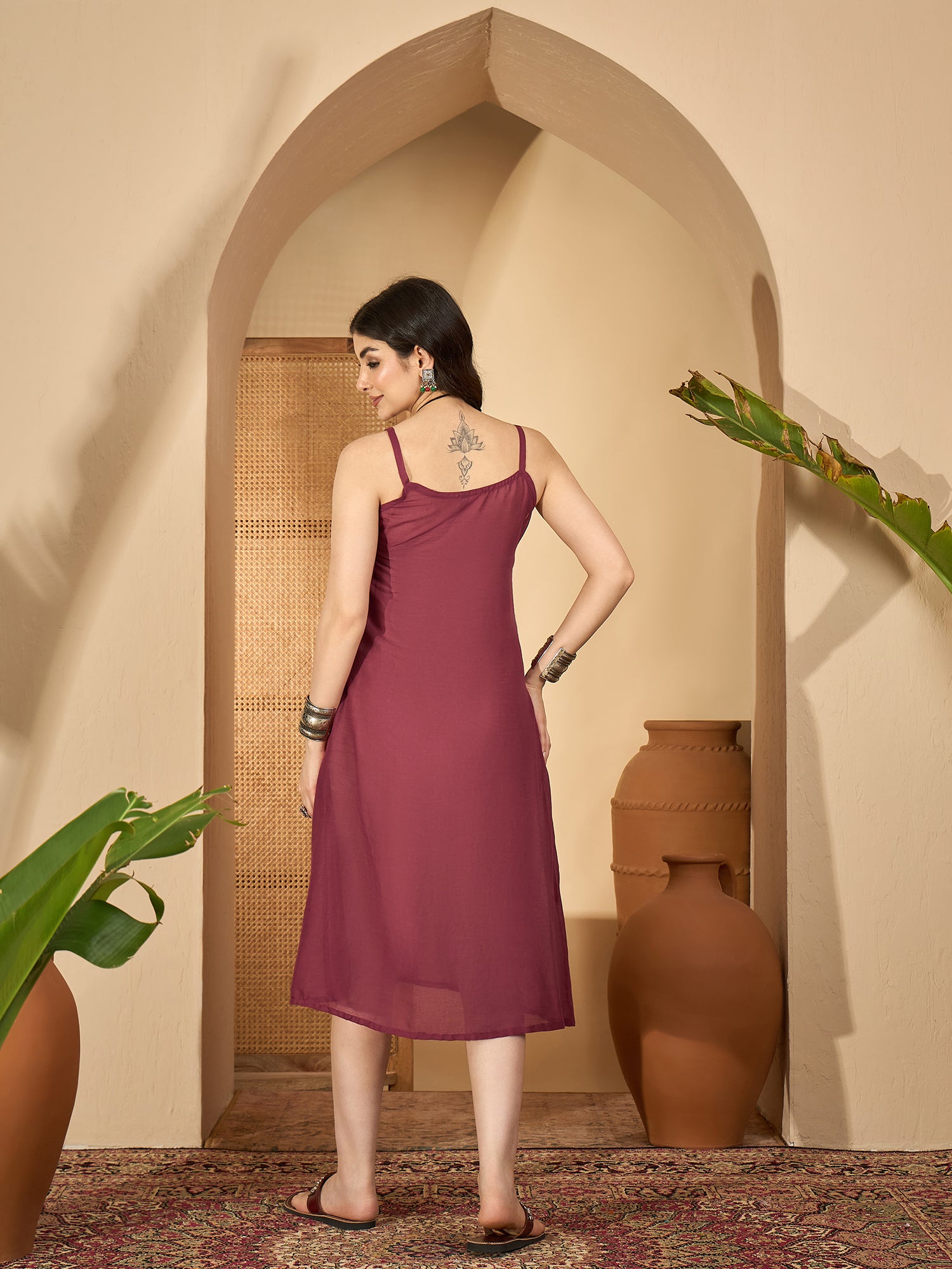 Maroon V-Neck Solid Dress with Inner