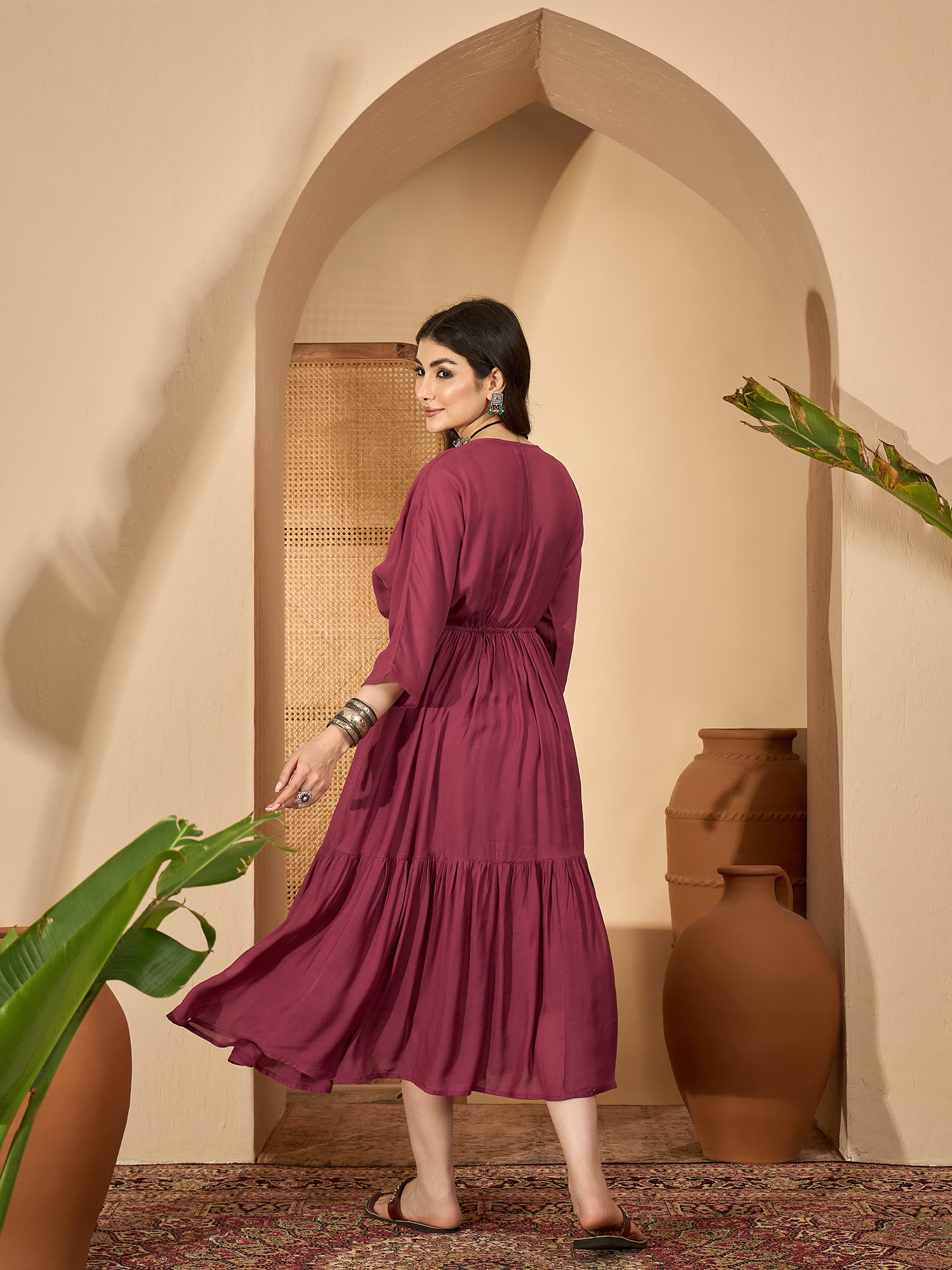 Maroon V-Neck Solid Dress with Inner