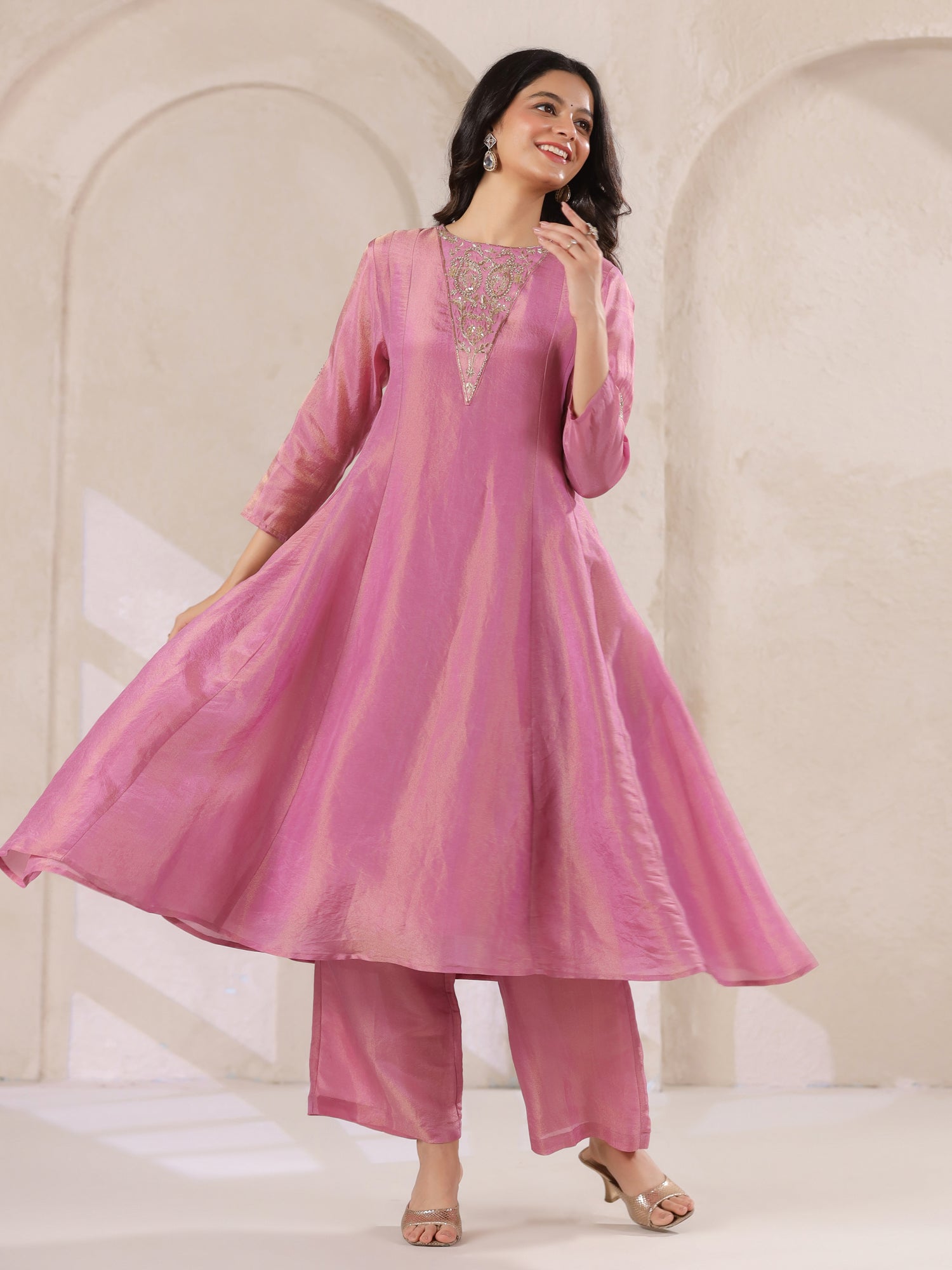 Pink Tissue Round Neck Kurta Set with Embroidered for Women
