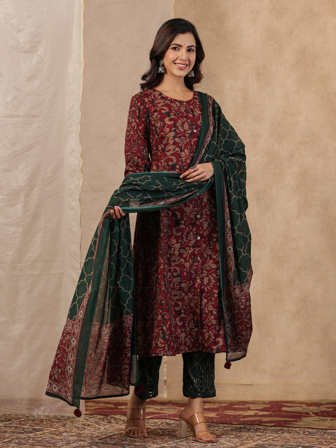 Rang Deep Red & Green  Print Cotton Set of Kurti With Pant & Dupatta
