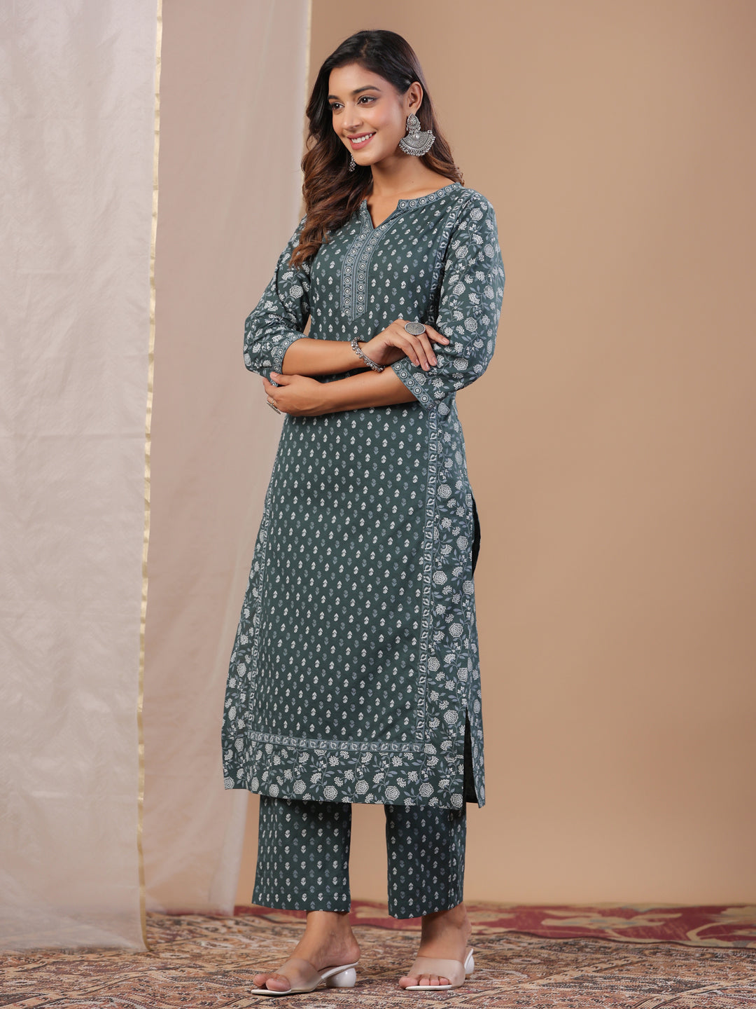 Green Color Pure Cotton Floral Printed Round Neck Kurta Set