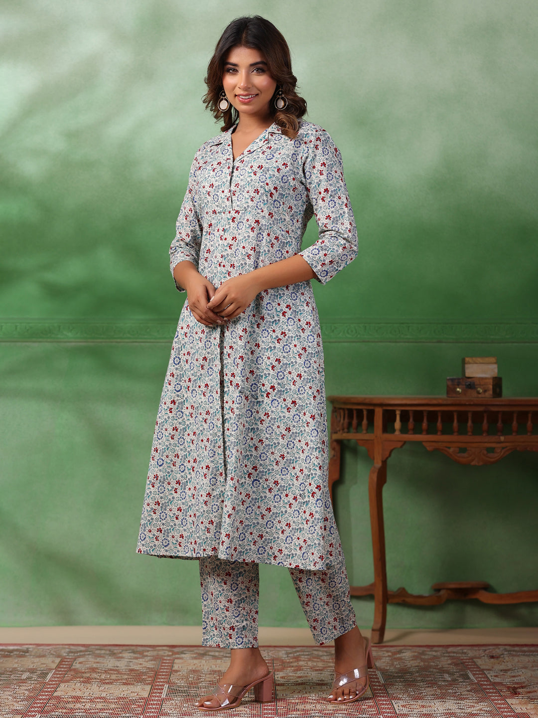 Red Flower Printed Kurta Set for Women - SanskrutiHomes 