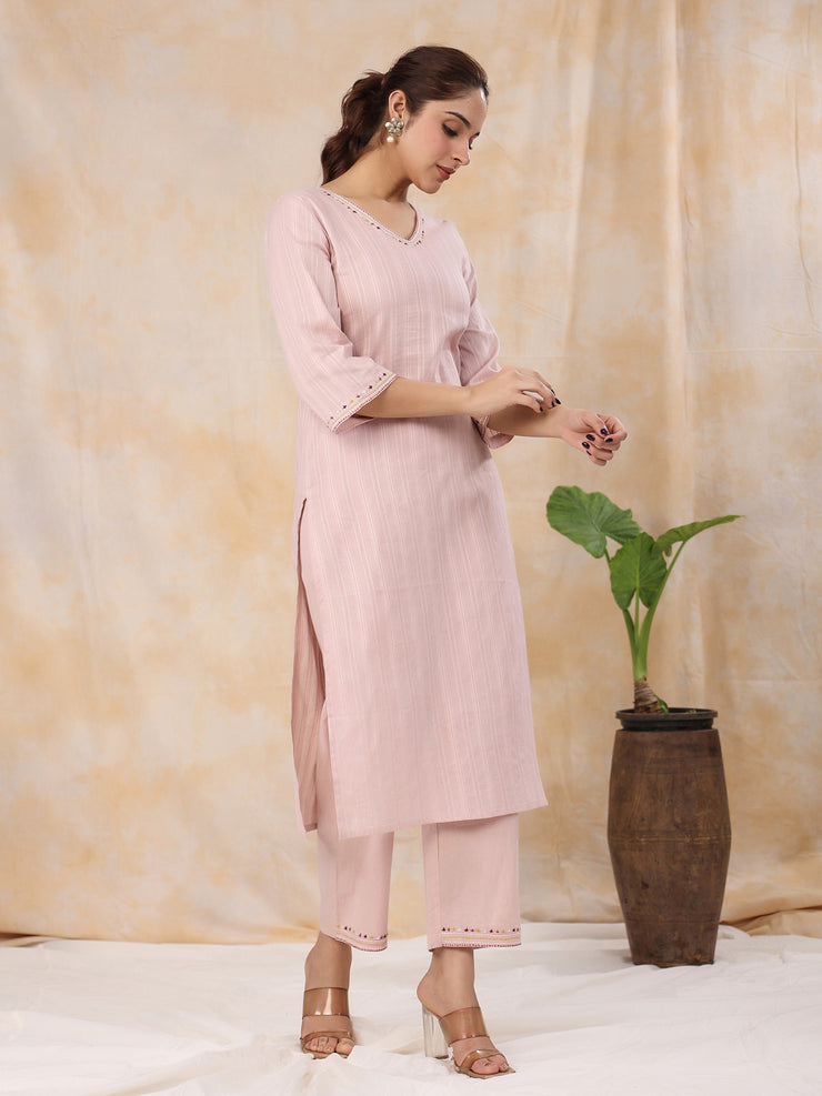 Women' s Woven Design Solid Pure Cotton Straight Kurta with Trousers
