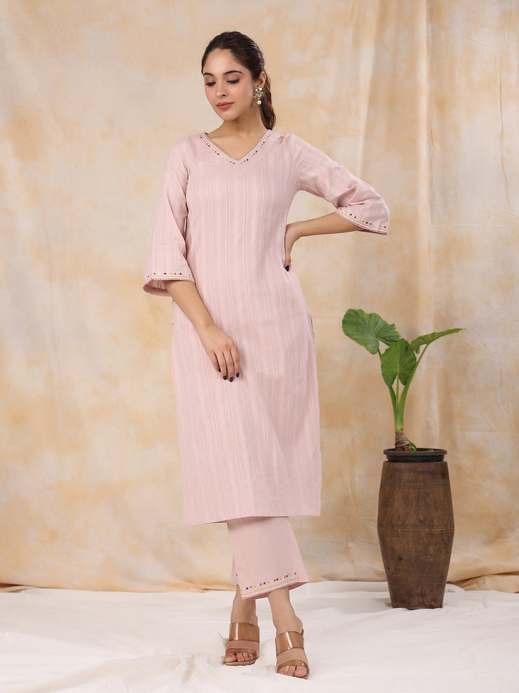 Women' s Woven Design Solid Pure Cotton Straight Kurta with Trousers