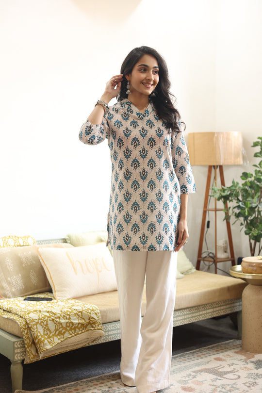 Blue Abstract Print Cotton Round Neck Top for Women