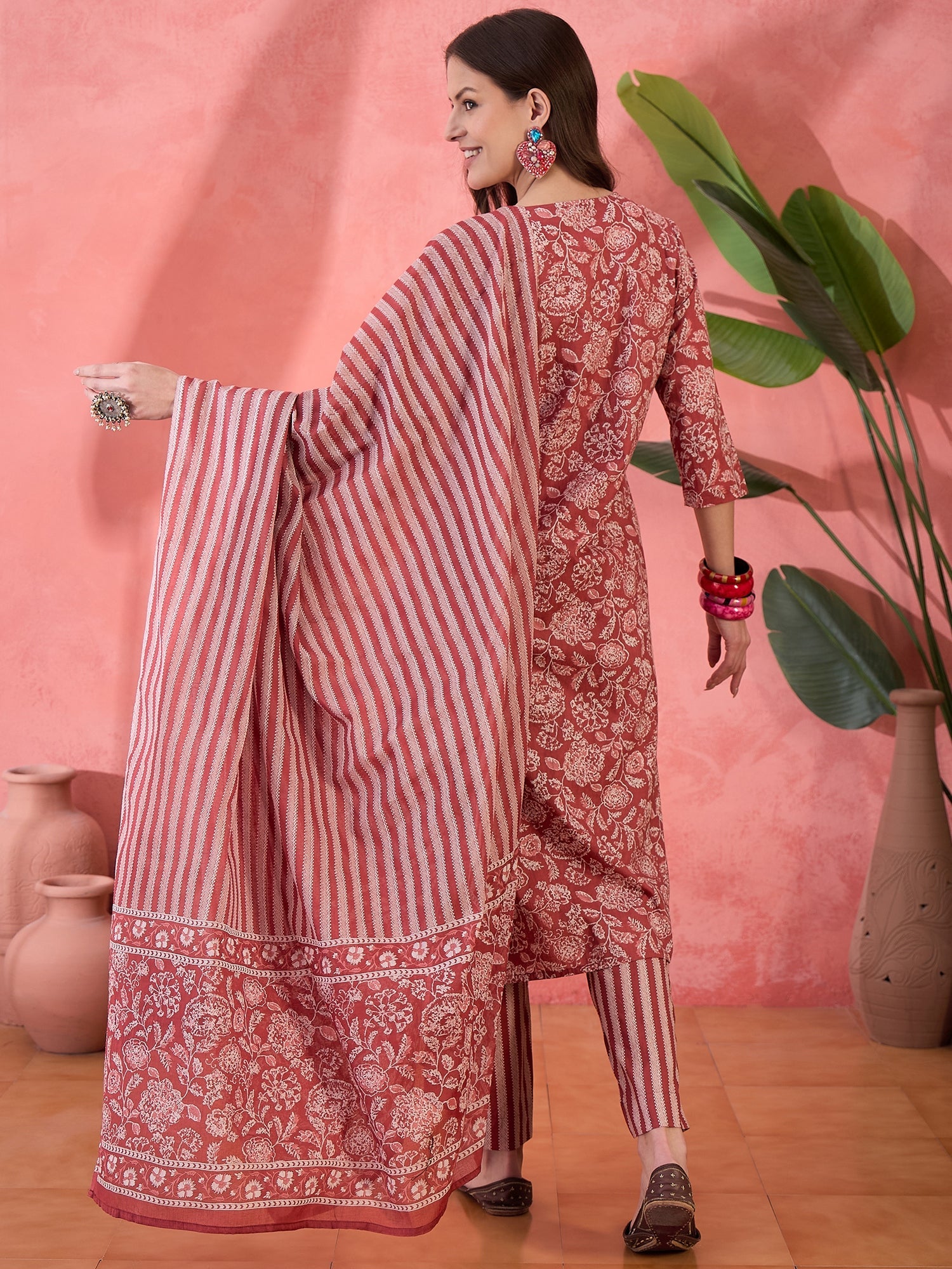 Red Floral Printed Kurta Set For Women