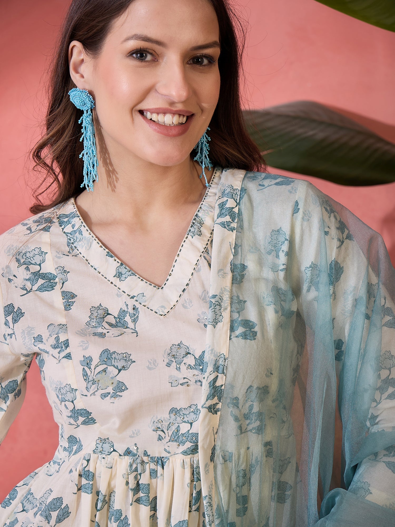 Off White Floral Printed Kurta Set for Women - SanskrutiHomes 