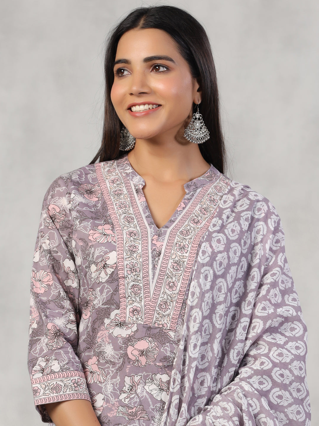 Pink Floral Print Mandarin Collar Pure Cotton Kurta Set For Women