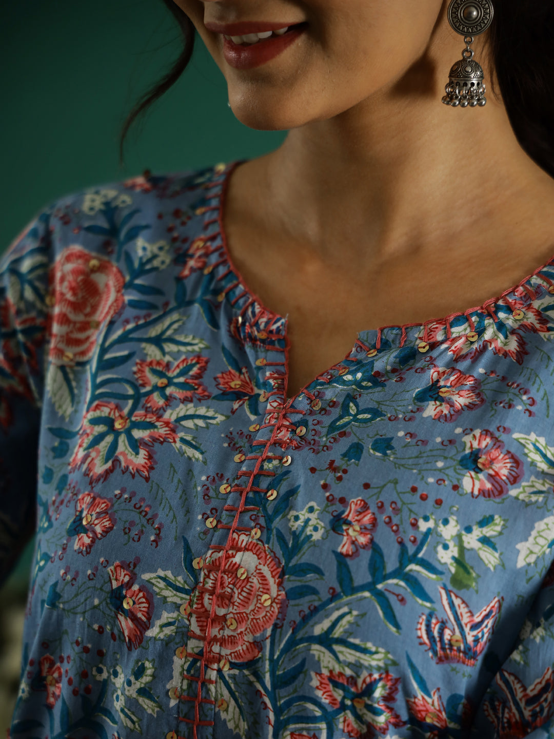 Blue Flower Printed Round Neck Cotton Kurta