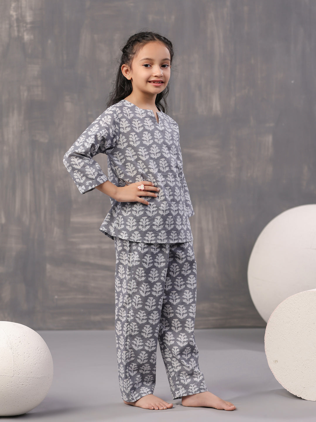 Flower Printed Cotton Kids Night Suit - SanskrutiHomes 