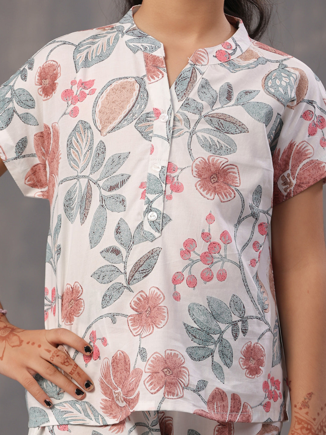 Multi Flower and Leaf Printed Cotton Kids Night Suits - SanskrutiHomes 