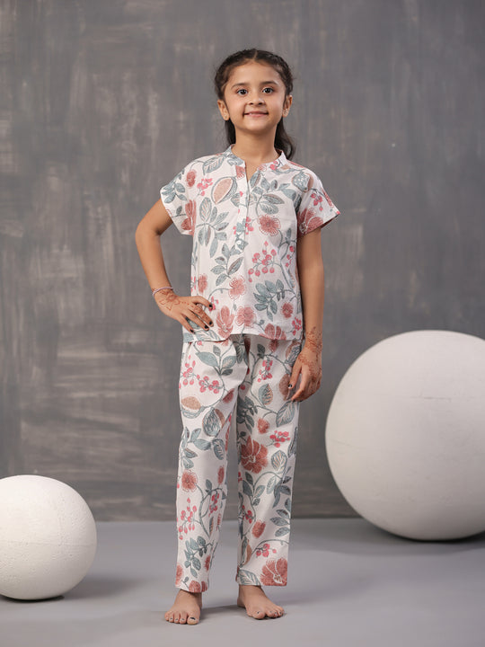 Multi Flower and Leaf Printed Cotton Kids Night Suits