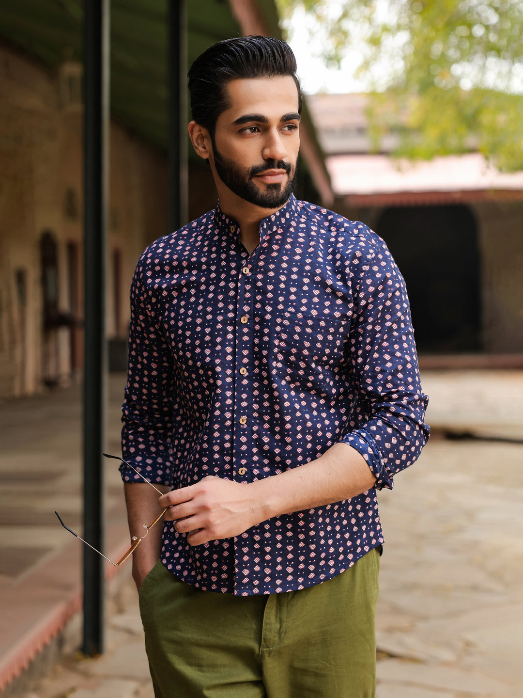 Men's Pure Cotton Navy Blue Casual Shirt