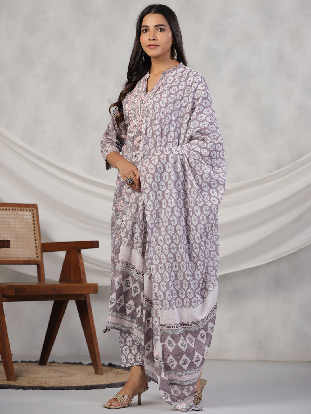 Pink Floral Print Mandarin Collar Pure Cotton Kurta Set For Women