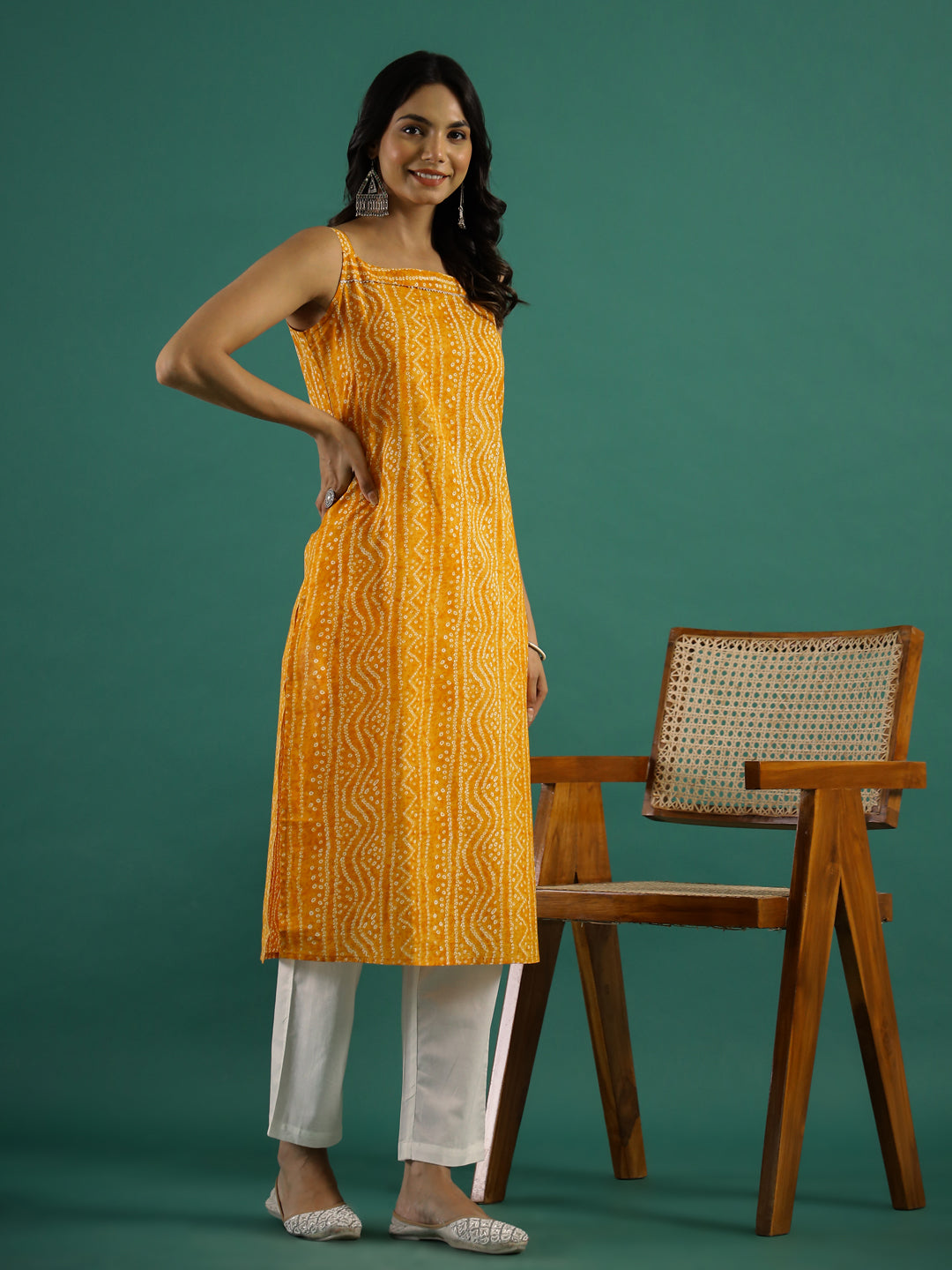 Yellow Square Neck Bandhani Print Cut Sleeves Kurti Set For Women