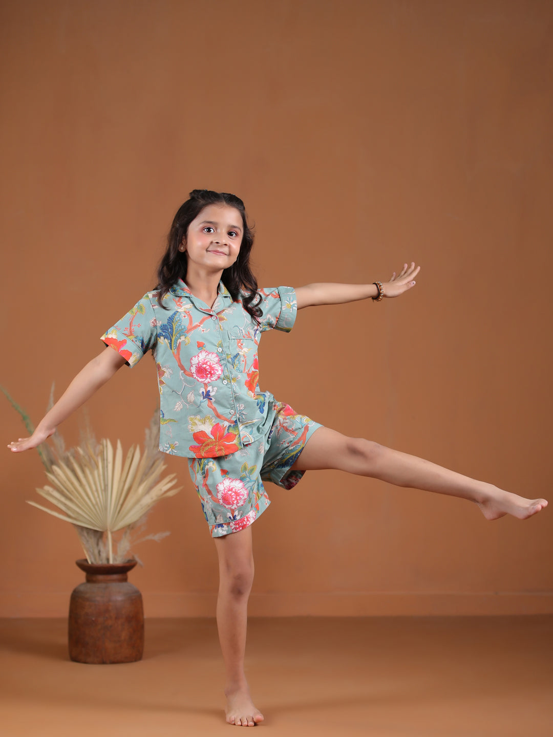 Flower Printed Kids Night Suit Set - SanskrutiHomes 