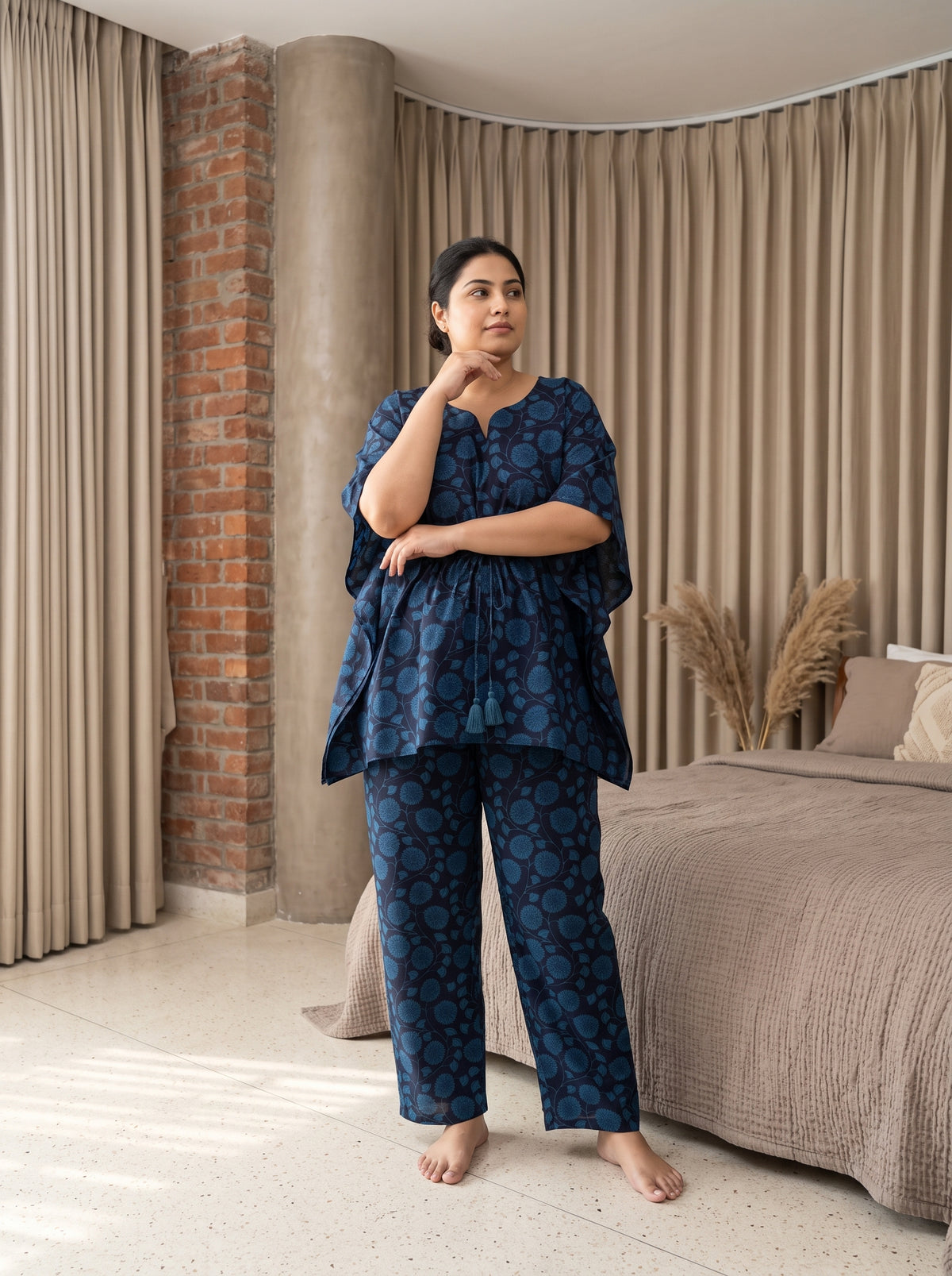 Navy Blue Floral Print Sweetheart-Neck Cotton Plus Size Kaftan Set For Women