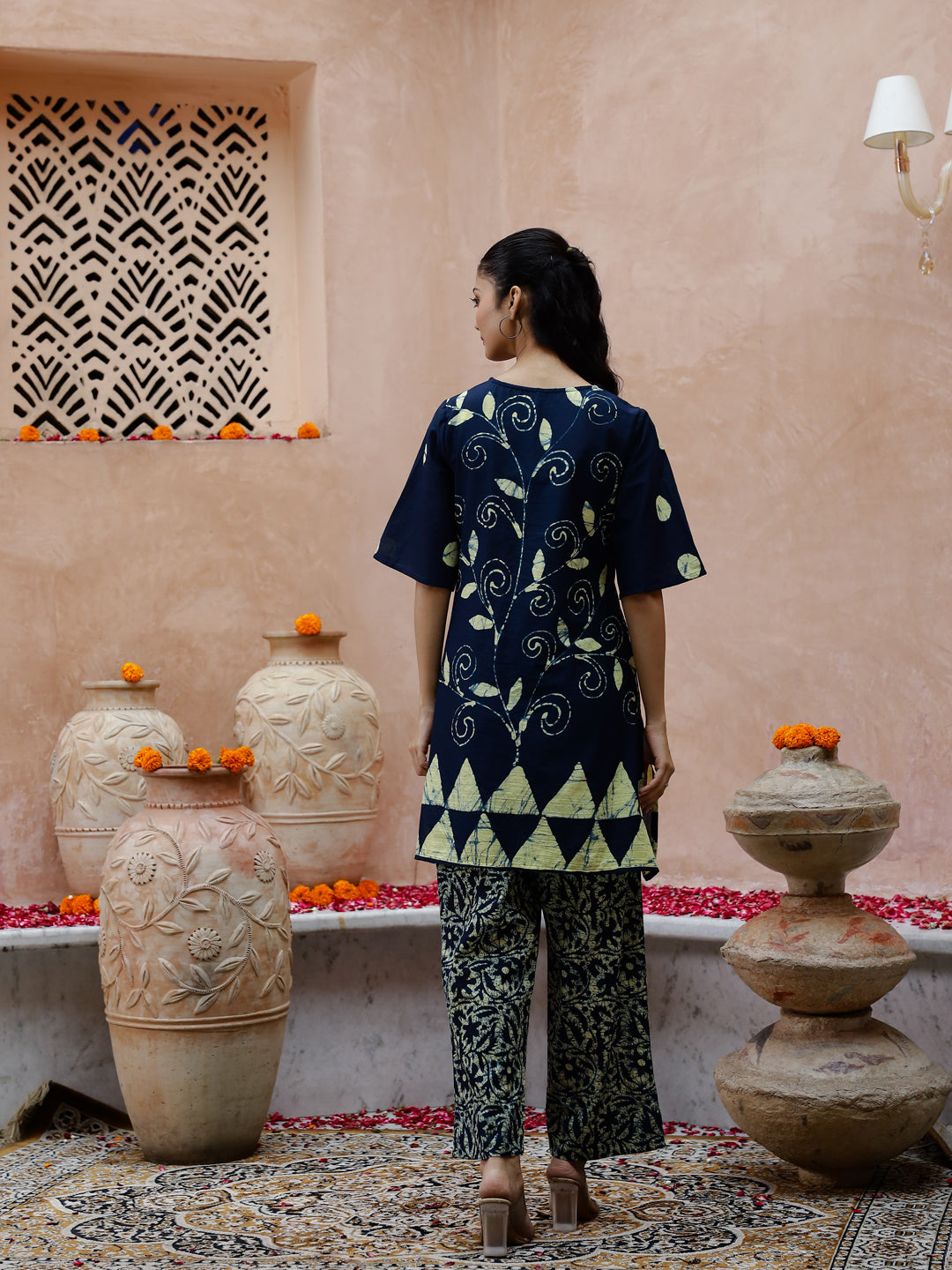 Blue Flower Printed V-Neck Kurta Set