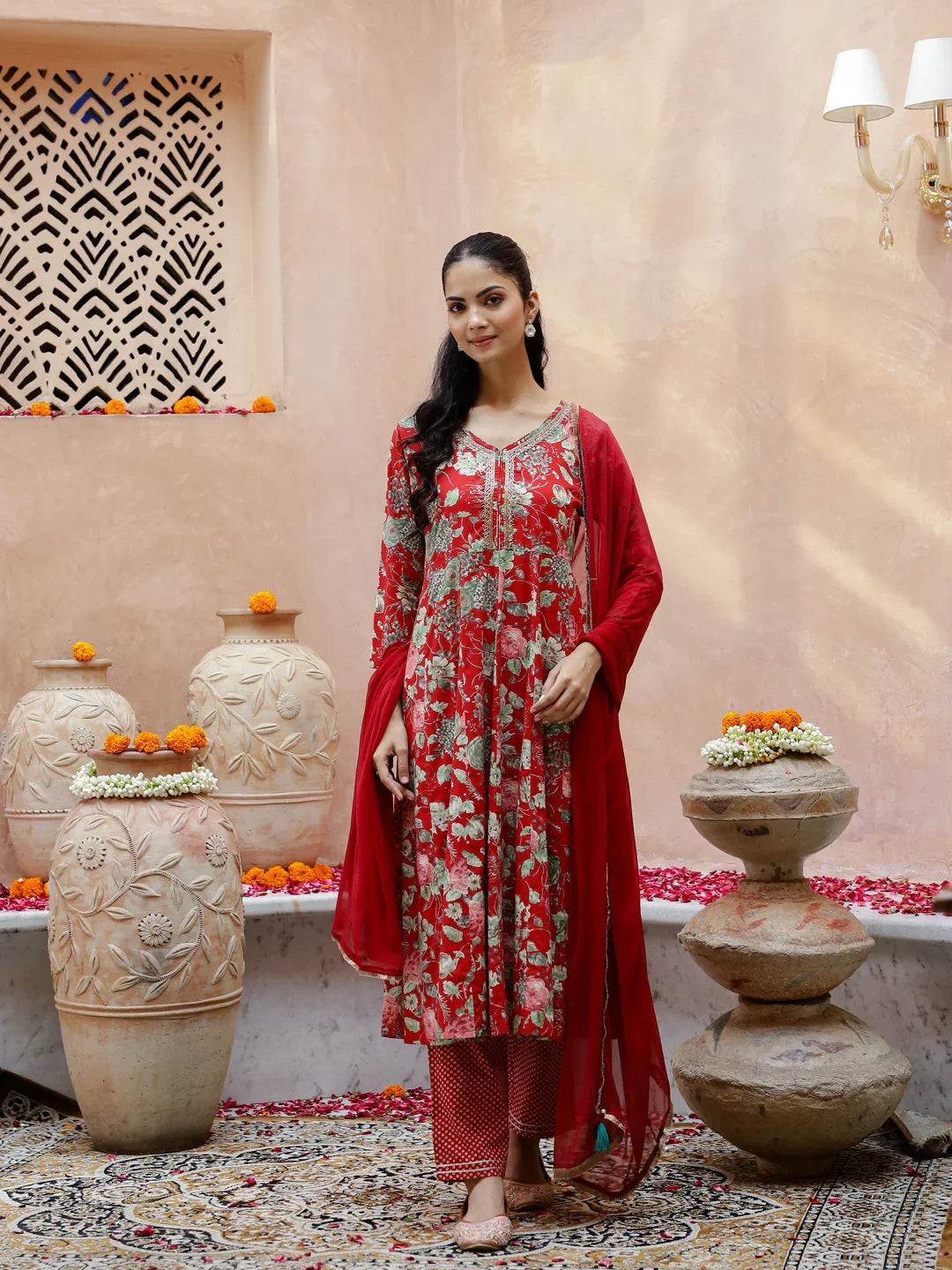 Red Floral Print V-Neck Cotton Kurta Set For Women