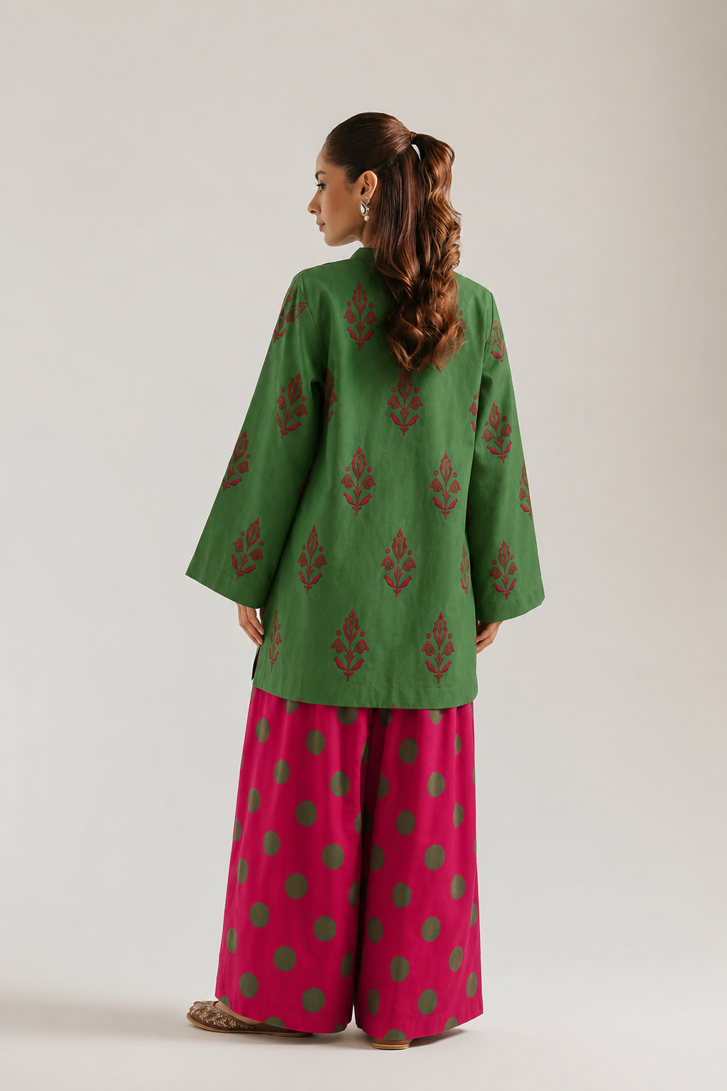 Green Mandarin Neck Floral Print Pure Cotton Farsi Salwar Co-Ord Set For Women