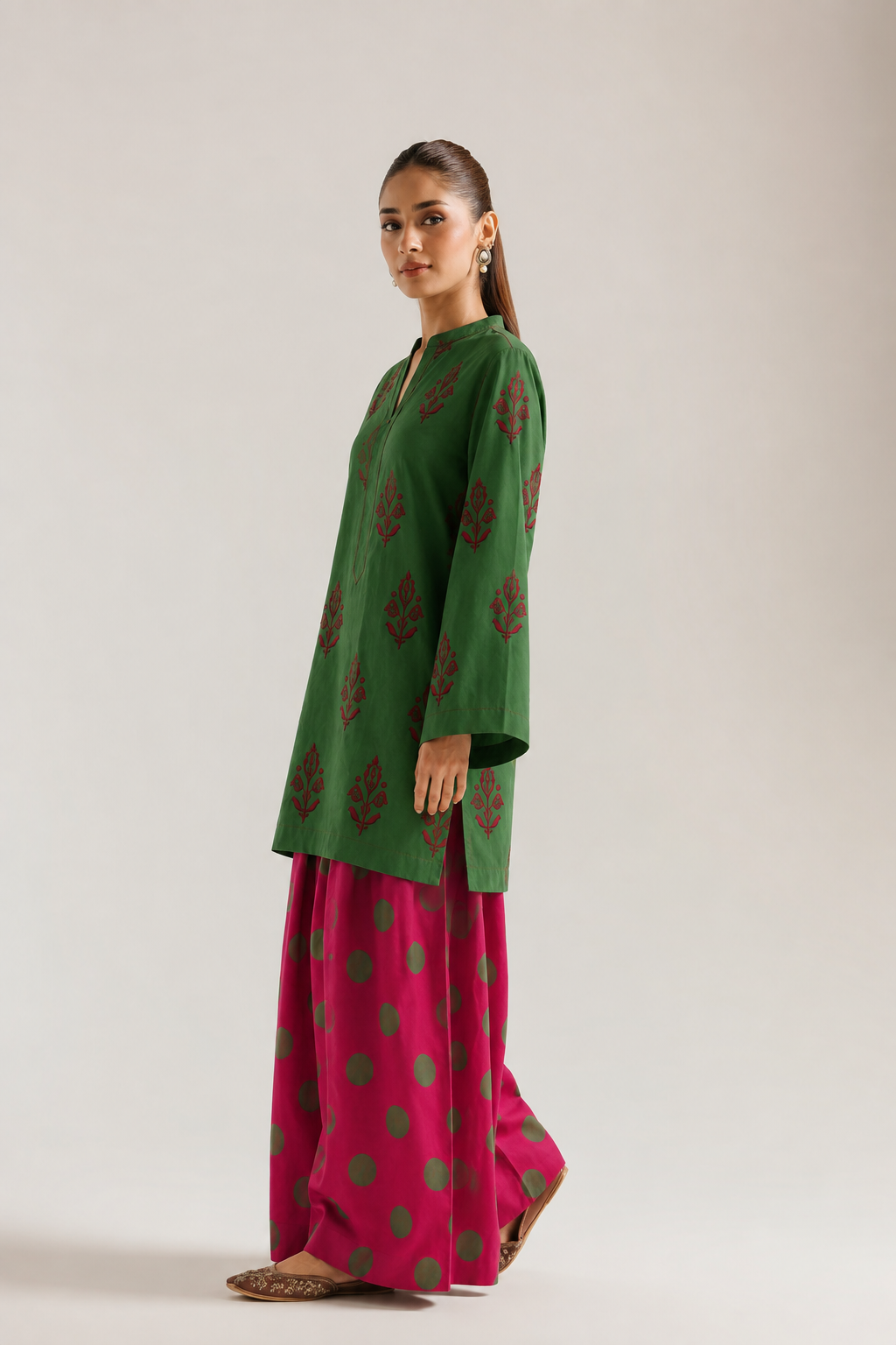 Green & Magenta Floral Print Pure Cotton Farsi Salwar Co-Ord Set For Women