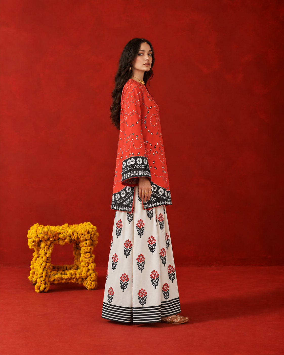 Coral Red V-Neck Floral Print Farshi Salwar Suit Co-Ord Set For Women