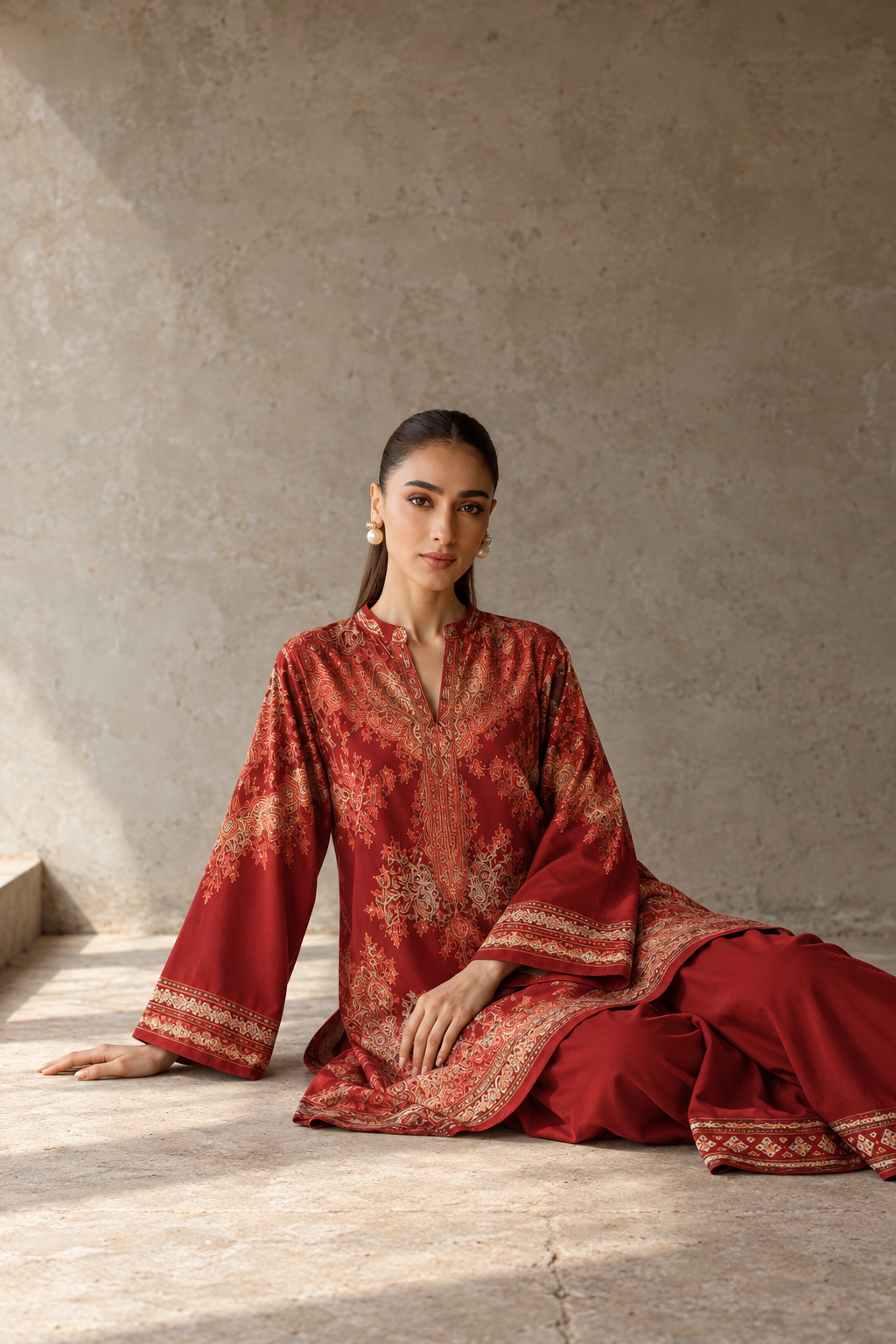 Red Mandarin Neck Paisley Print Tunic & Farshi Salwar Co-Ord Set For Women