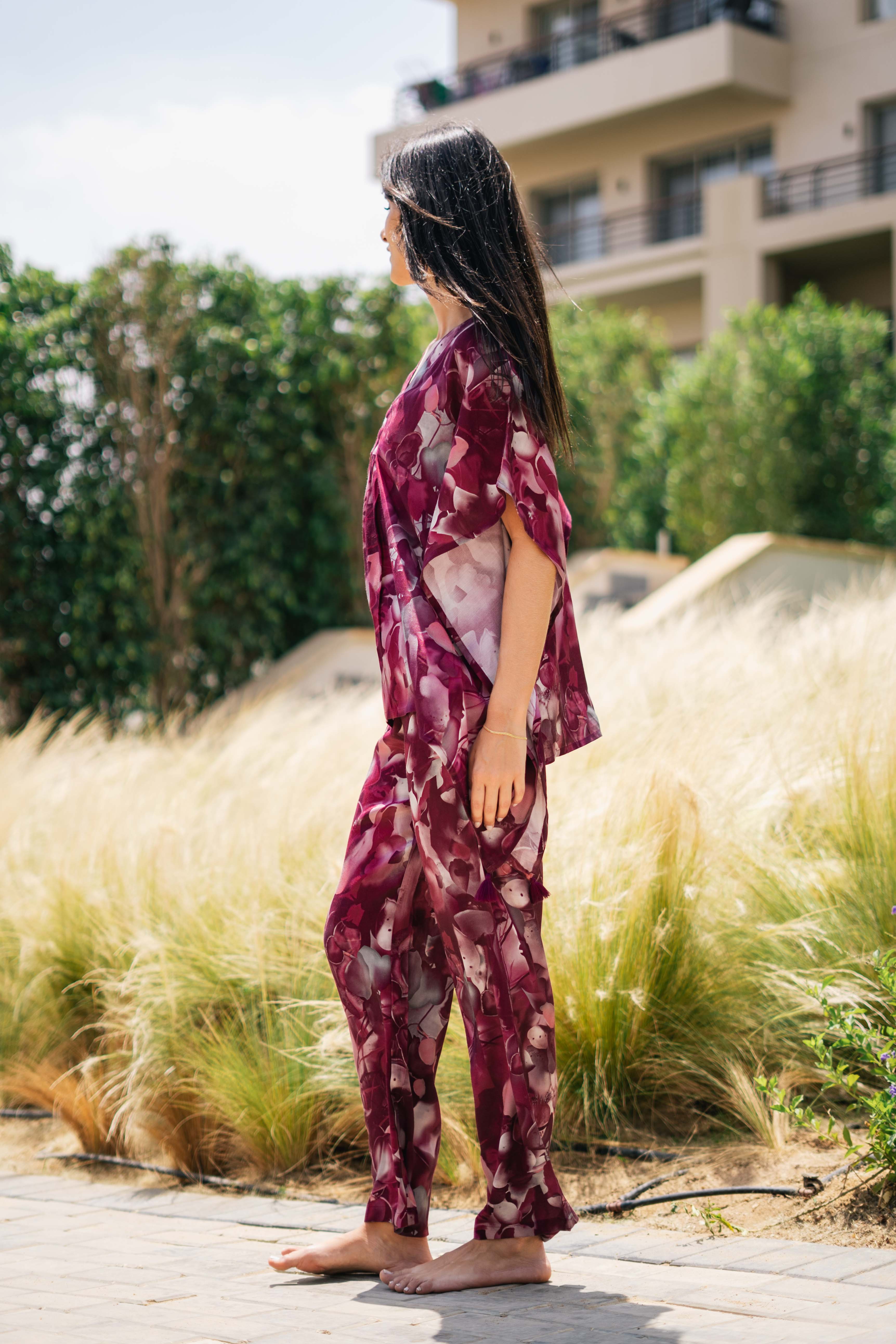 Floral Printed V-Neck Co-ords Set for Women - SanskrutiHomes 