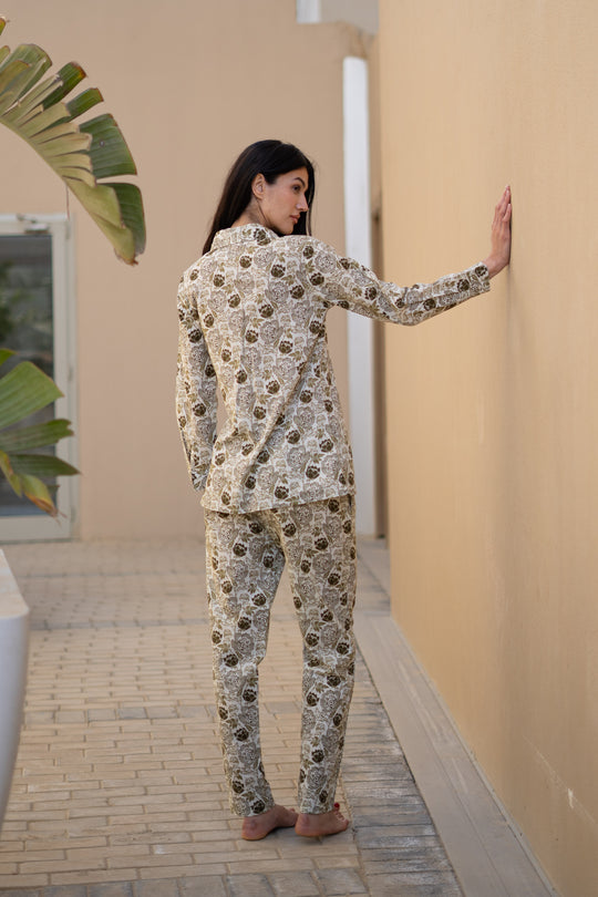 Brown Floral Printed Shirt Collar Night Suit