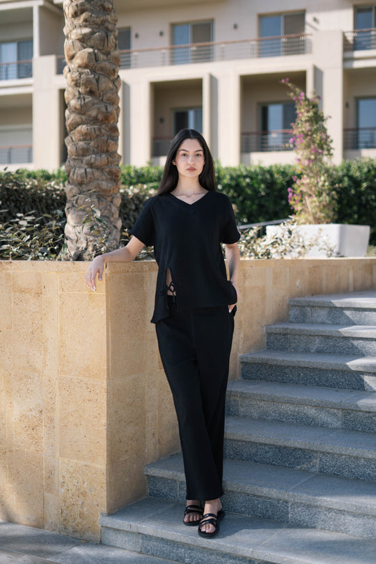 Black Pure Cotton Solid V-Neck night suit for women