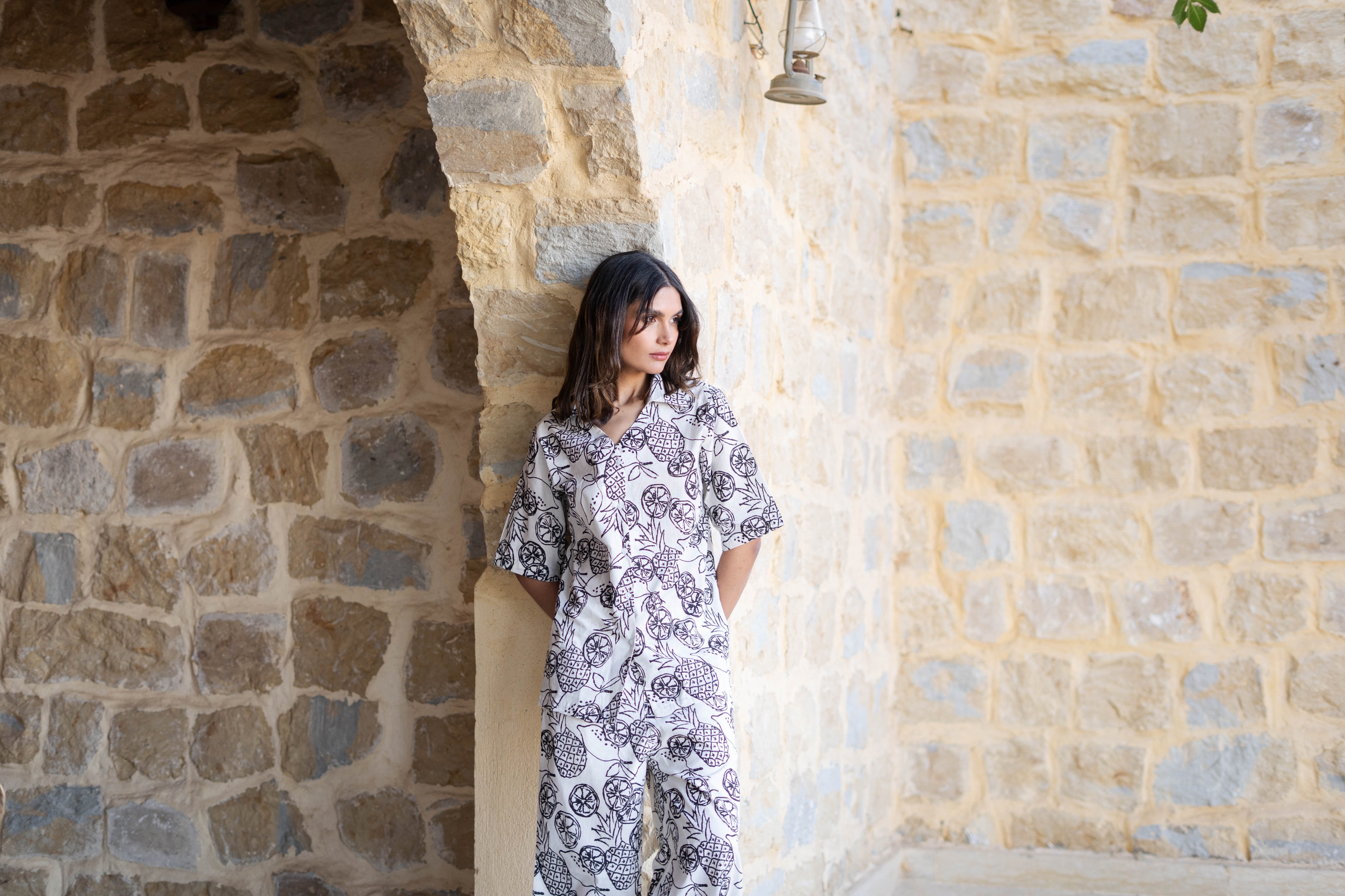 White V-Neck Tropical Printed Pure Cotton Night Suit
