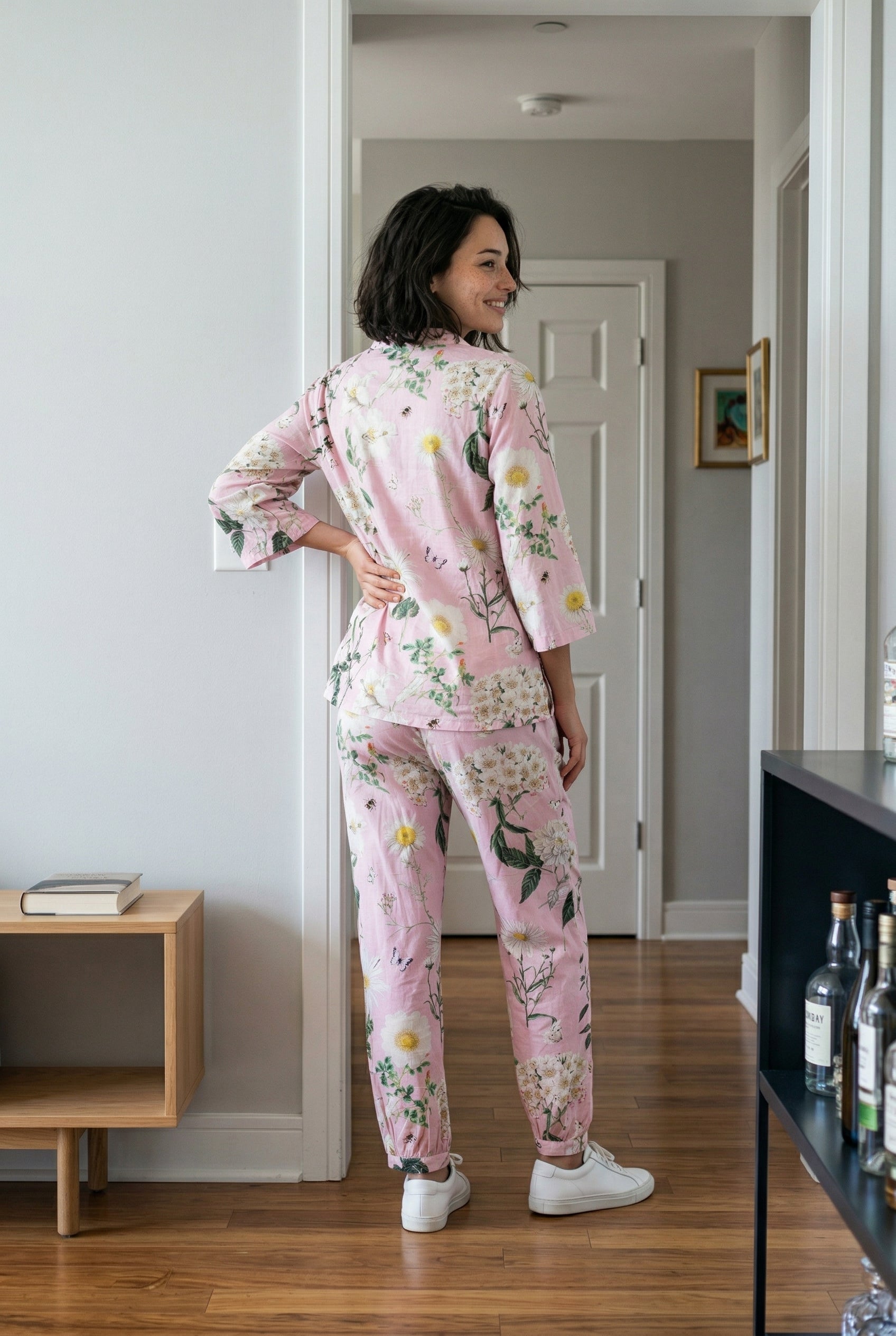 Pink Floral Print Mandarin Collar Night Suit Set For Women
