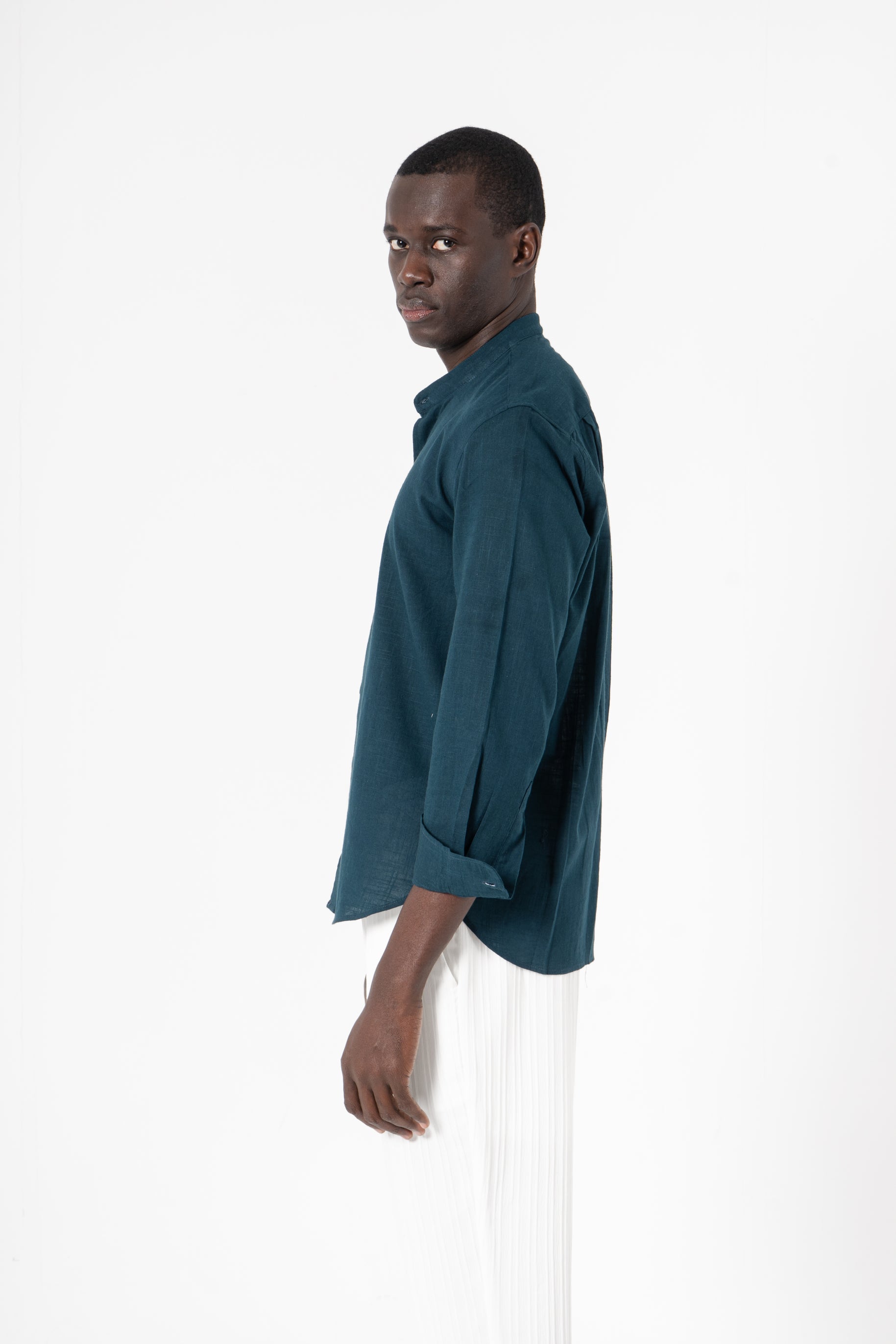 Blue Solid Print Full Sleeve Shirt - SanskrutiHomes 