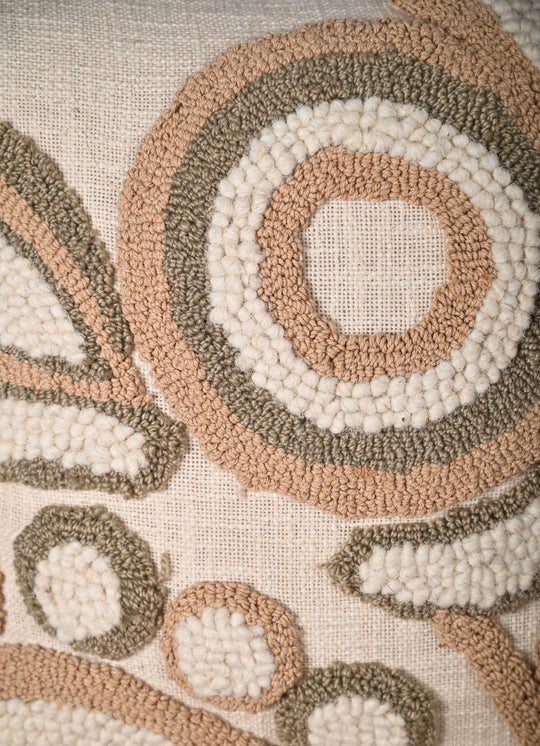 Beige Color Truffted Cotton Cushion Cover