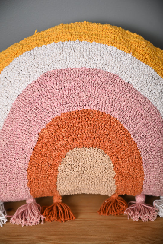 Half Round Shape Multicolor Truffted Cushion Cover