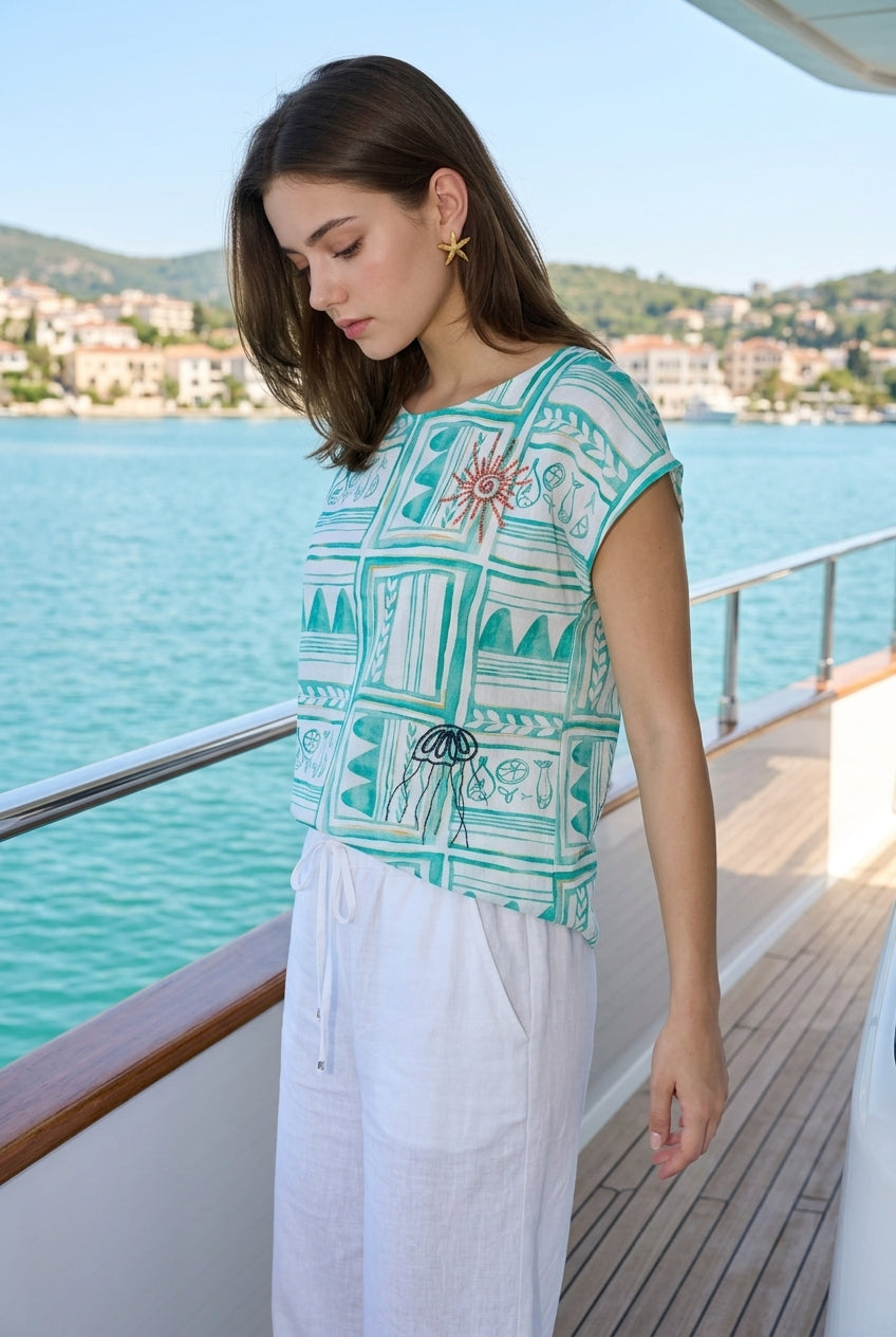 Green & White Coastal Graphic Print Round Neck Cap-Sleeve Top For Women