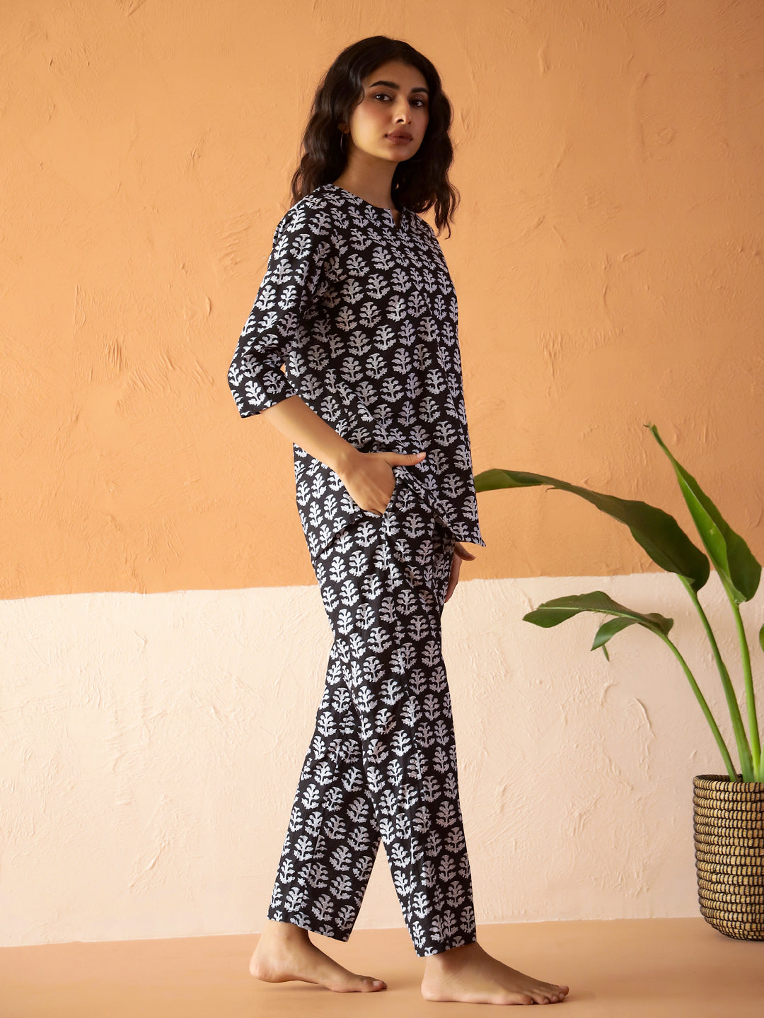 Black Round Neck Pure Cotton Printed Floral Night Suit For Women