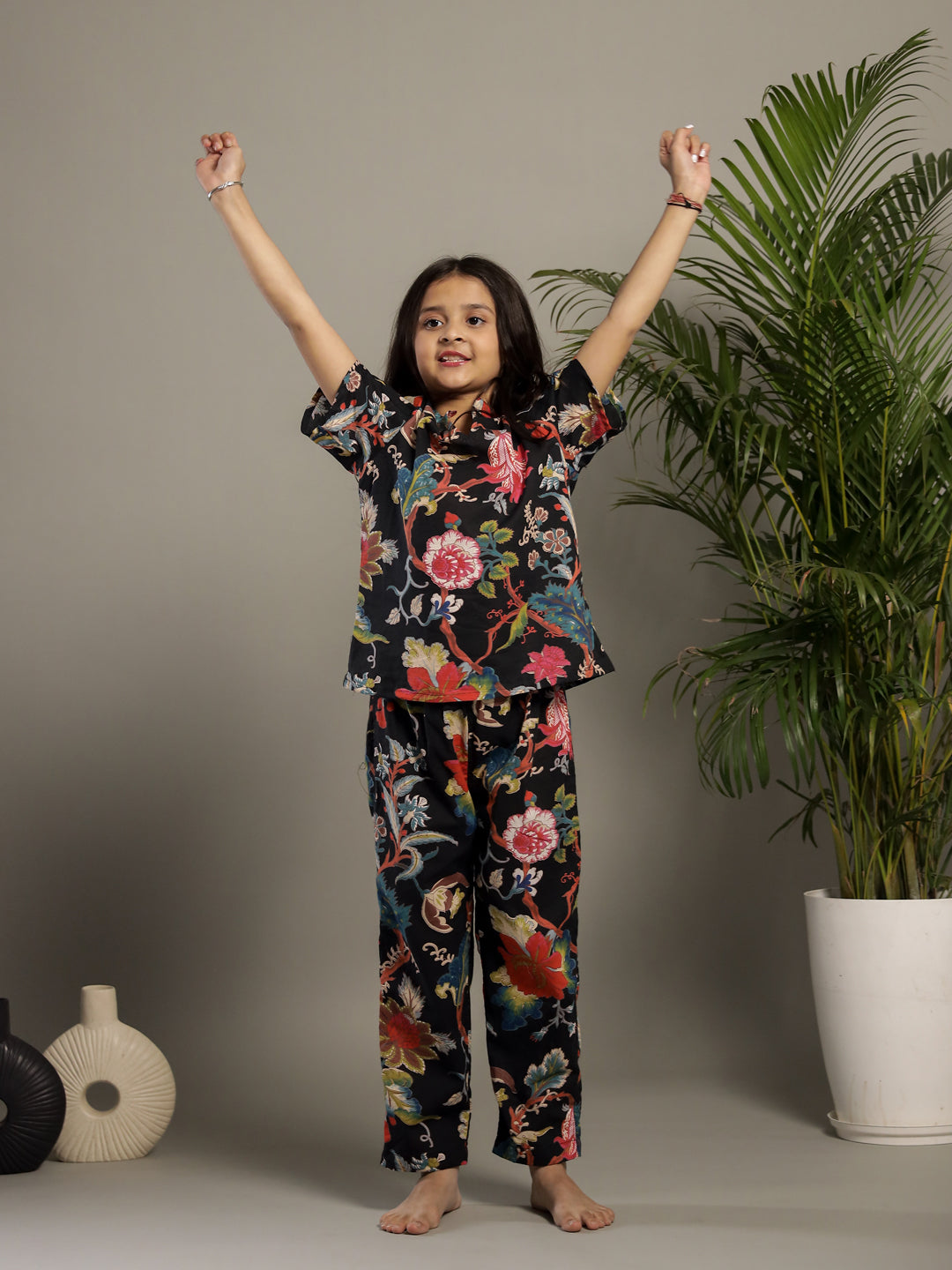 Black Multicolor Floral Printed Night Suit for Kids - SanskrutiHomes 