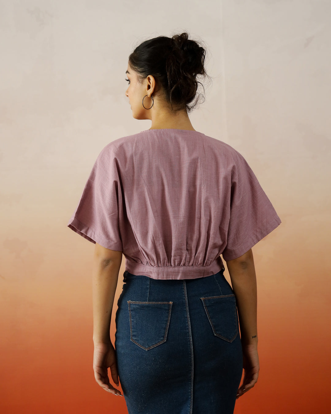 Lavender Color V-Neck Crop Top