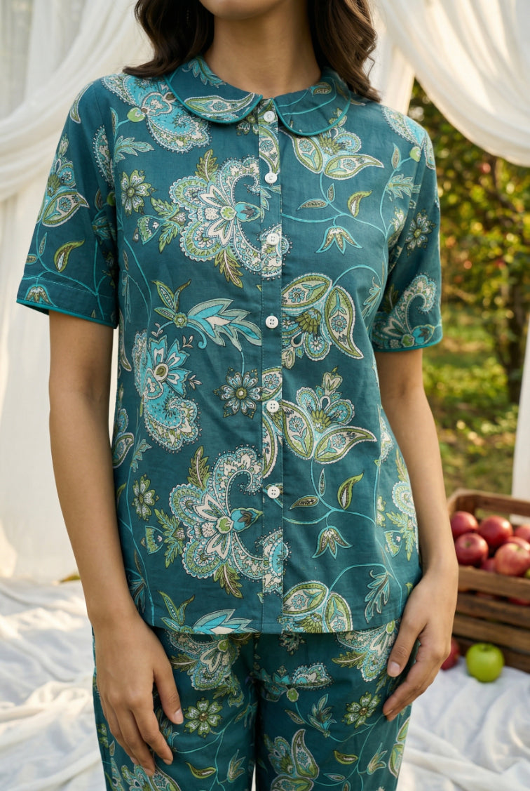 Green Floral Paisley Print Peter Pan Collar Pure Cotton Night Suit For Women