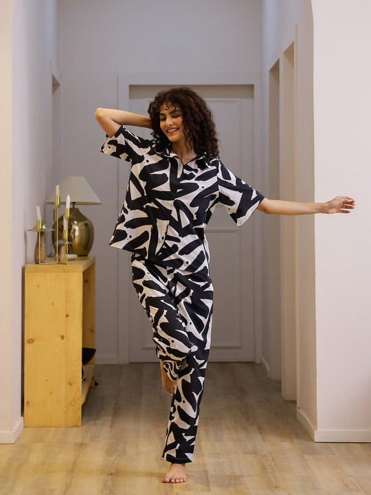Black and White Printed Night Suit Set for Women