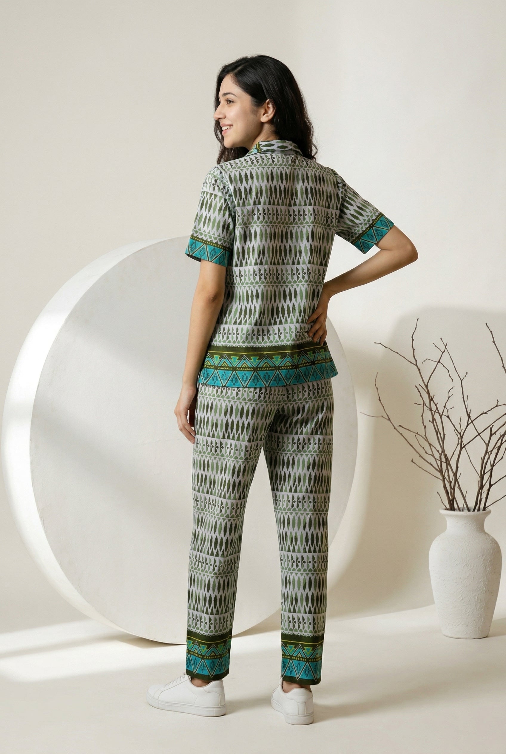 Off White Shirt Collar Ethnic Motifs Pure Cotton Night Suit For Women