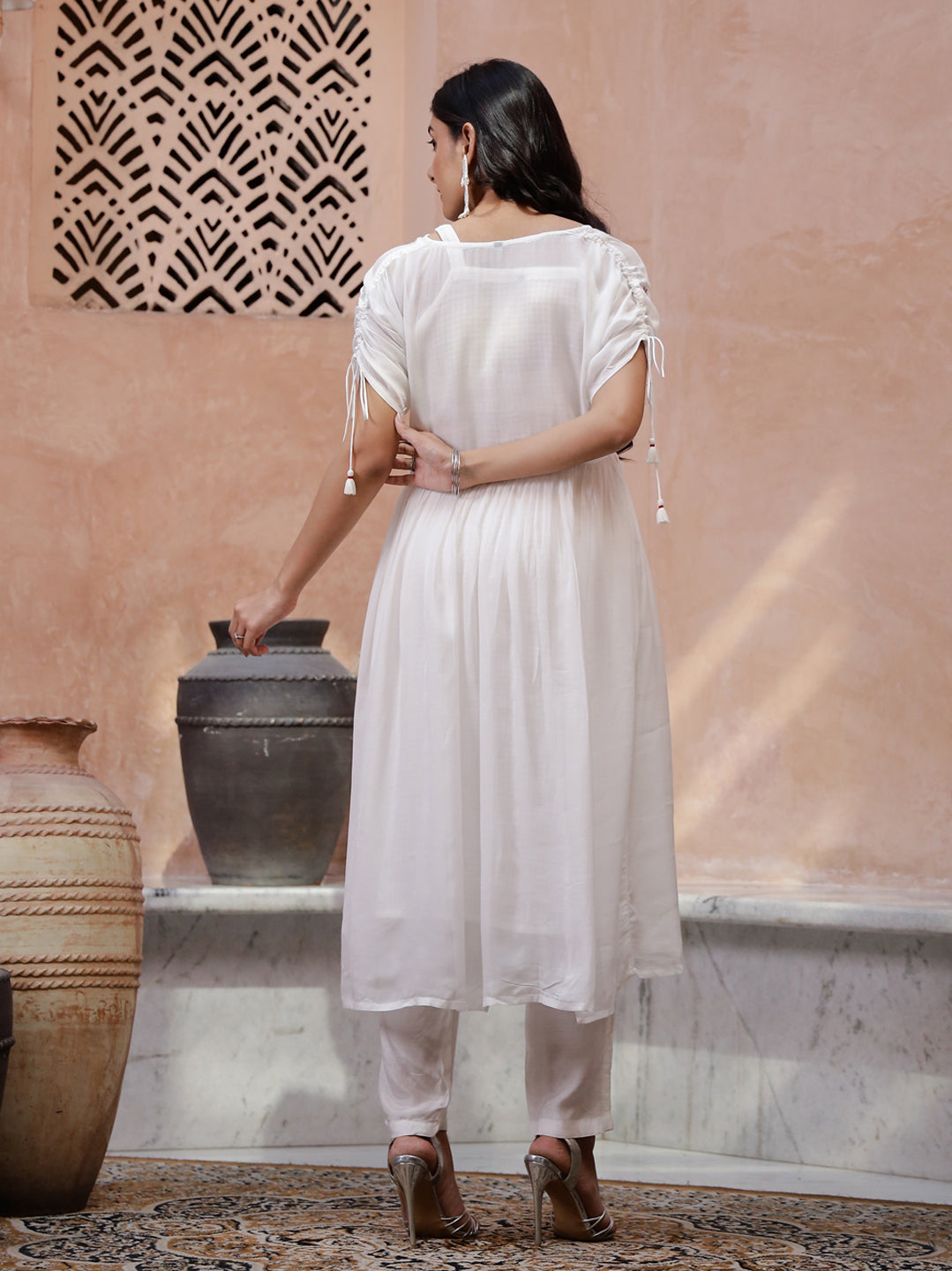 Off White V-Neck Straight Solid Kurta Set For Women
