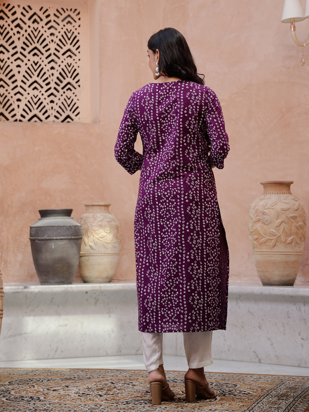 White Dot Printed Round Neck Kurta