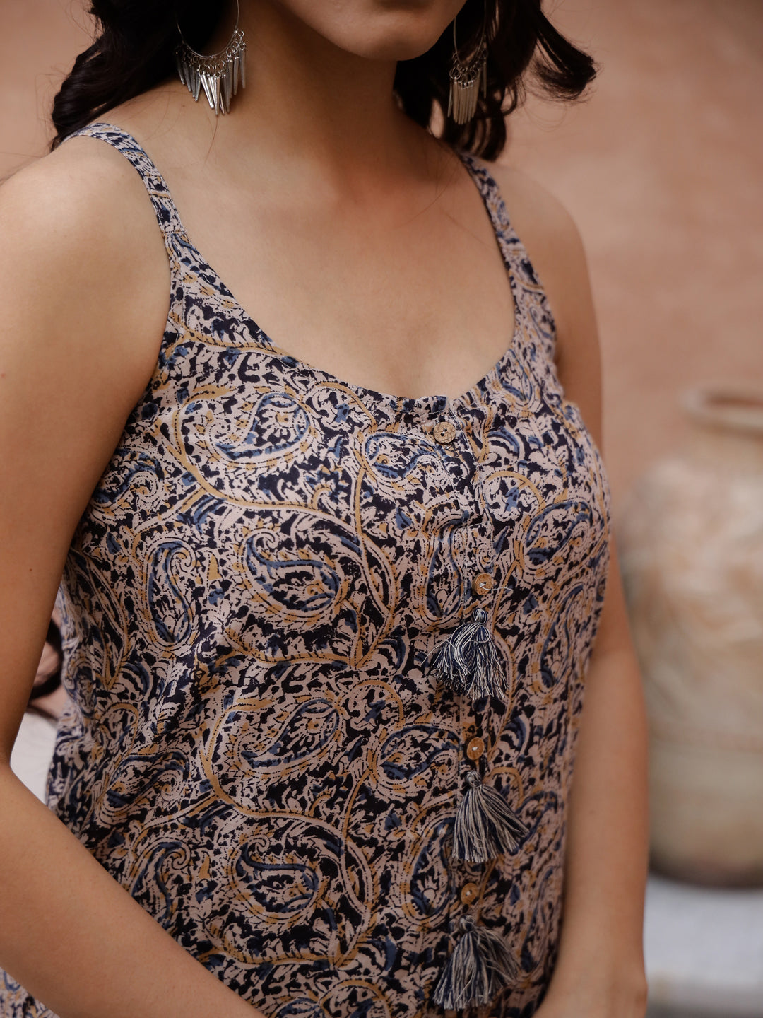 Beige Color Sleeveless Kurta for Women - SanskrutiHomes 