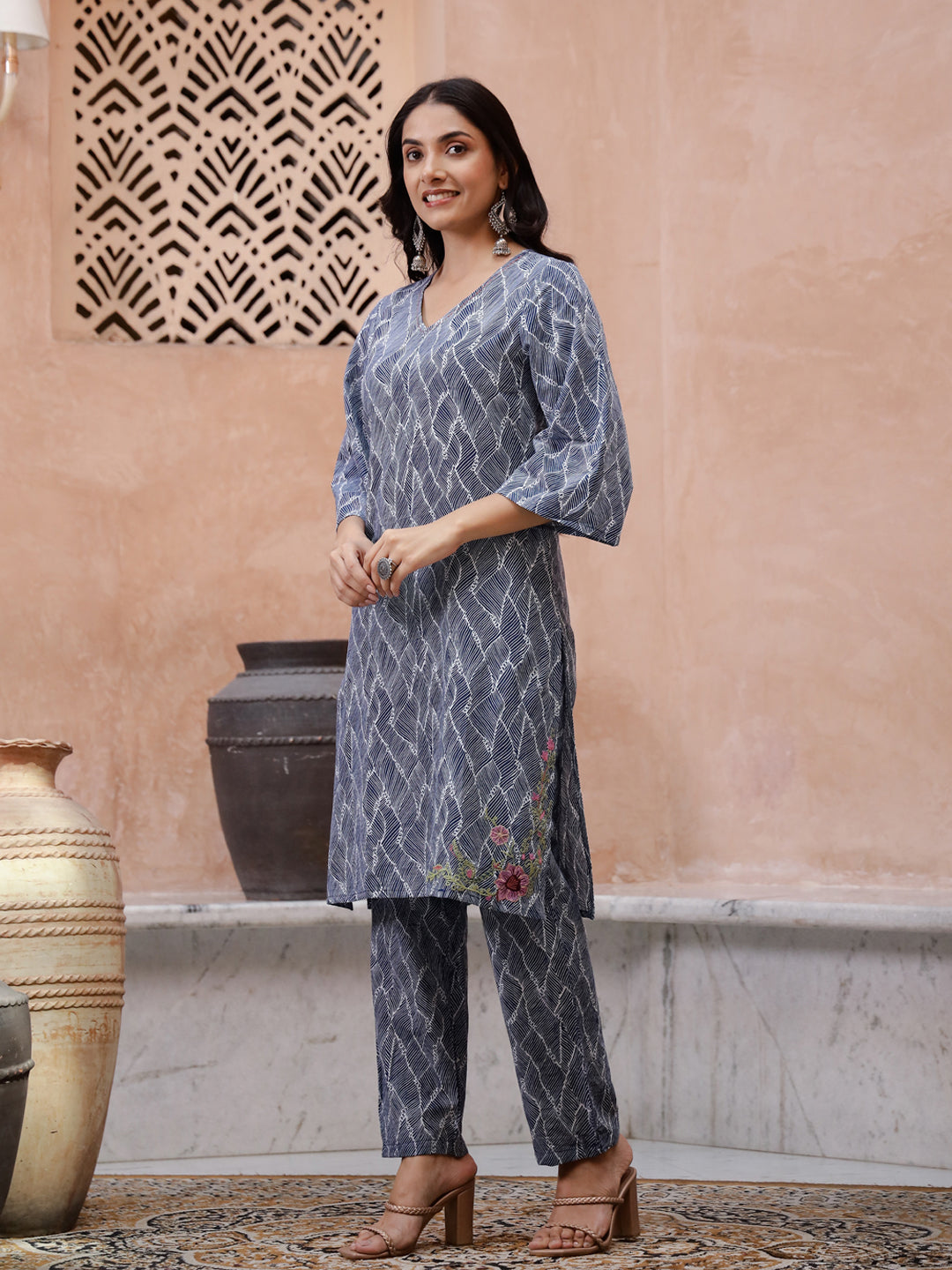 Floral Printed Kurta Set - SanskrutiHomes 