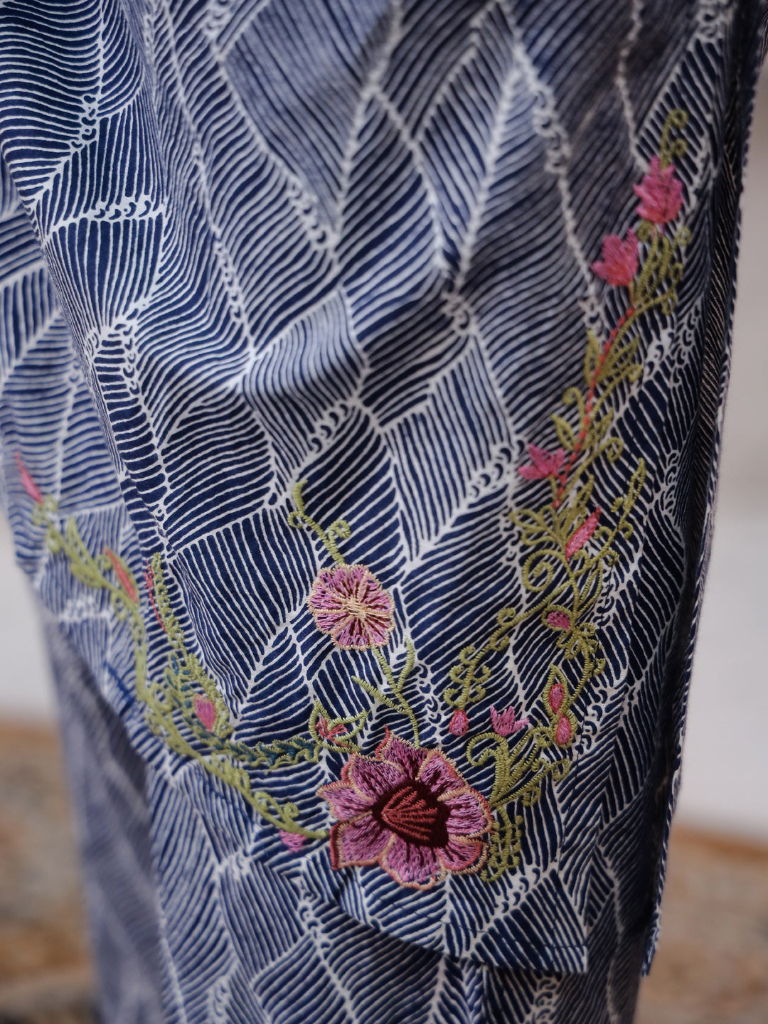 Floral Printed Kurta Set - SanskrutiHomes 