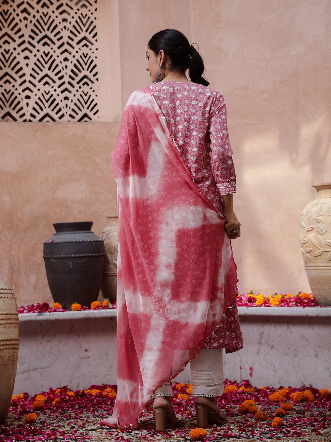 Floral Printed Kurta Set with Dupatta - SanskrutiHomes 
