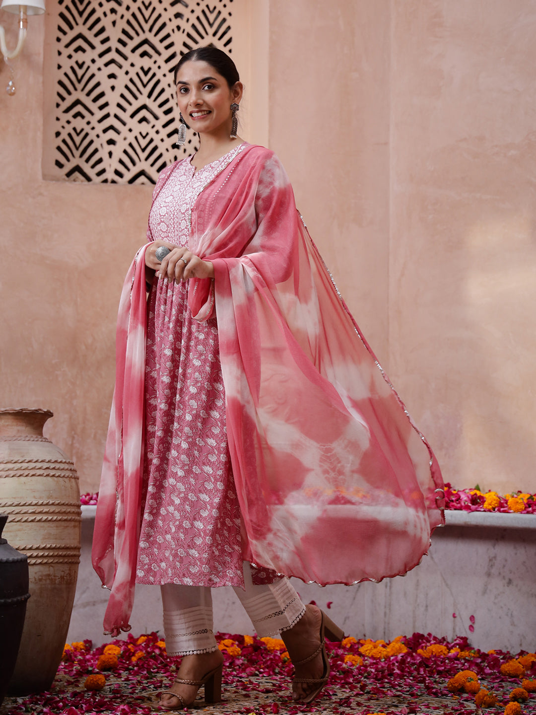 Floral Printed Kurta Set with Dupatta - SanskrutiHomes 